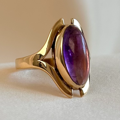 Amethyst Gold Ring